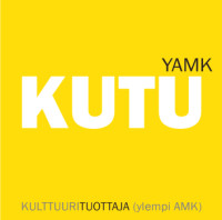 Kulttuurituotanto ylempi amk -tutkinnon keltainen neliö logo, jossa lukee keskellä valkoisilla paksuilla kirjaimilla sana KUTU. Tekstin päällä oikealla on mustalla kirjaimet YAMK, ja logon alareunassa mustalla teksti Kulttuurituottaja (ylempi amk).